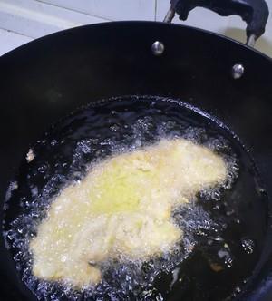 家常鸡胸肉菜谱，简易版香酥炸鸡排，简单美味，吃不够