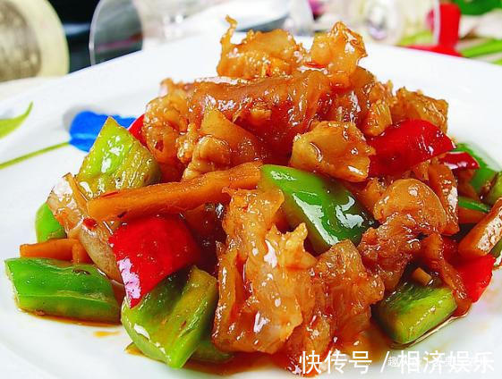 肌肤|满满的胶原蛋白,女性常吃,色斑皱纹消失了,肌肤更细腻光滑