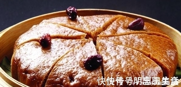 香甜|一碗面粉四个鸡蛋,无需揉面发酵,松软香甜,一出锅全家抢着吃!