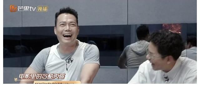 算你狠|大佬不搞內(nèi)卷，但陳小春真的很好哄