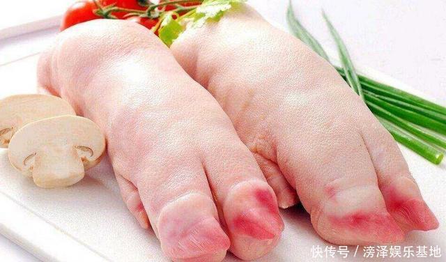 商人到农村收猪蹄壳,这个看起来毫无价值的东西, 究竟有什么用途?