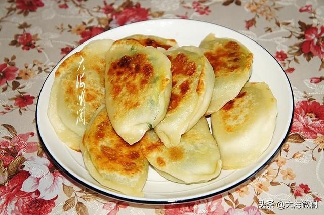 韭菜|夏天我爱做这早餐，简单快手，清香爽口，消暑又杀菌