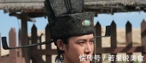 围犬$苏轼出上联:“四口围犬终成器,口多犬少”,高僧的下联堪称完美