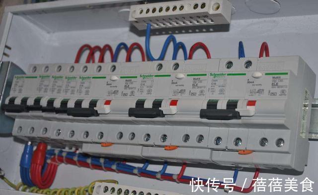 照明回路|装修时是否需要改配电箱,配电箱需要移位、改装或更换吗?