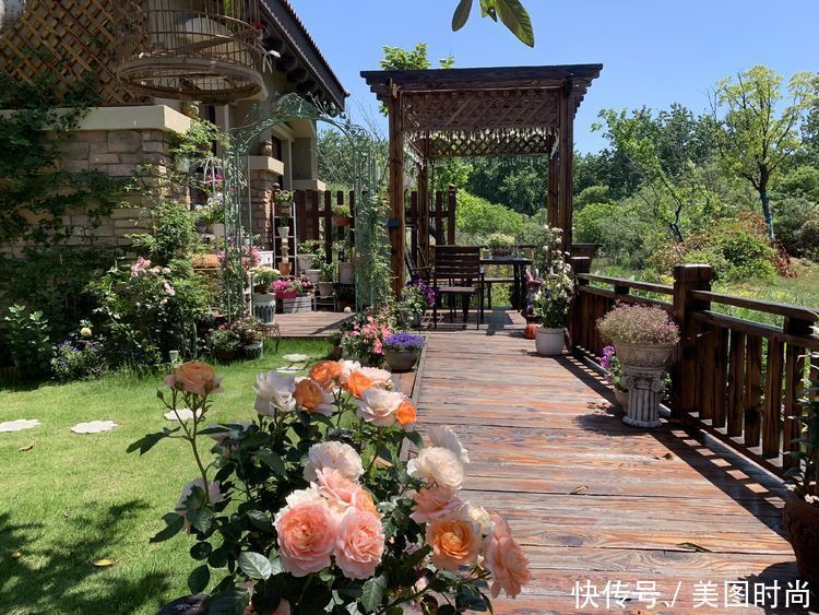 花了7个月,亲手打造123㎡别墅花园,网友:看一眼都会陶醉其中