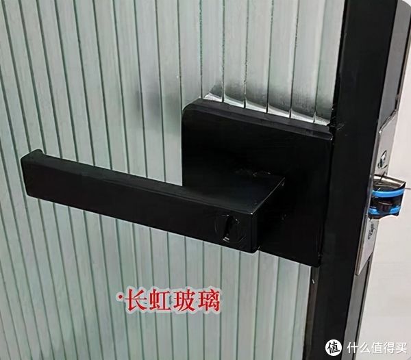 关键点|长虹玻璃门怎么选？玻璃、边框、合页都有讲究
