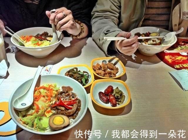 睡眠质量|女人长期失眠，跟“吃”有很大关系，改掉3种吃法，一夜好眠