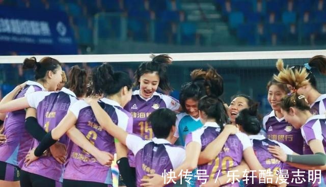 李盈莹|勇夺联赛第 14 冠后,走下领奖台的天津女排又有了新目标