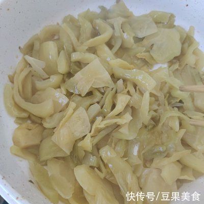 这么好吃的酸菜粉丝做法，现在知道还不晚