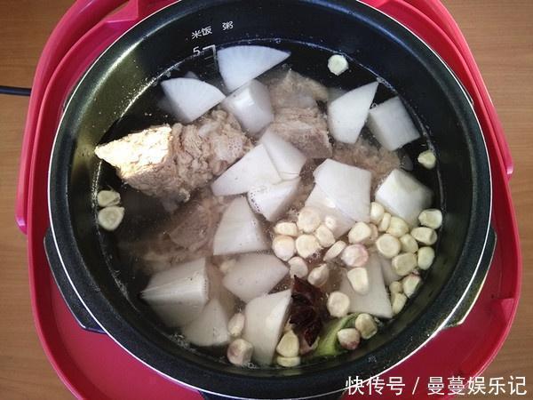 它被称为“钙王”，鸡蛋牛奶都不行，常给孩子