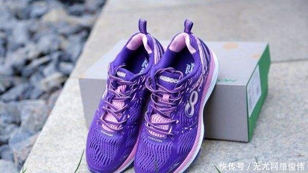 风生水|一度占据阿迪耐克市场,在国外风生水起,为何国内却一蹶不振