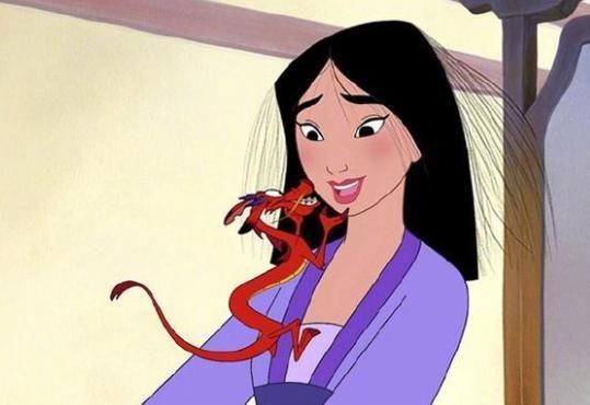 迪士尼公主也有烦恼,木兰的头发怕静电,艾莎感冒了最难受