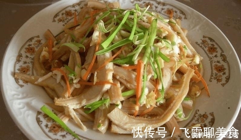 炖菜|周末家庭聚餐,老妈嫌在外面吃太破费,做了11菜一汤,吃个精光