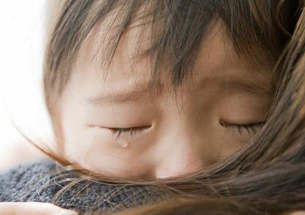 宝宝是“小夜猫子”,白天睡觉晚上不困怎么办?家长试试这3招