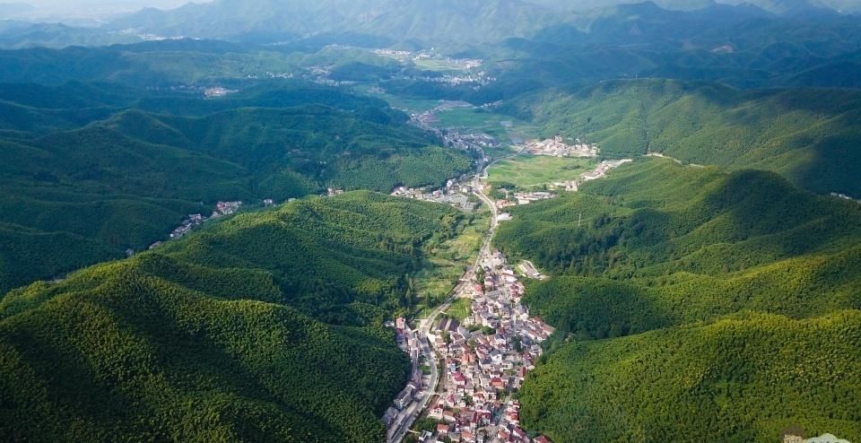 风光旖旎|从《诗经》走出来的县城，山清水秀、风光旖旎，是全国首个生态县