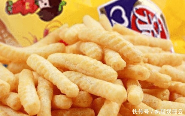 学校|学校超市“爆款”零食,奶片、辣条上榜,图3好吃到根本停不下来