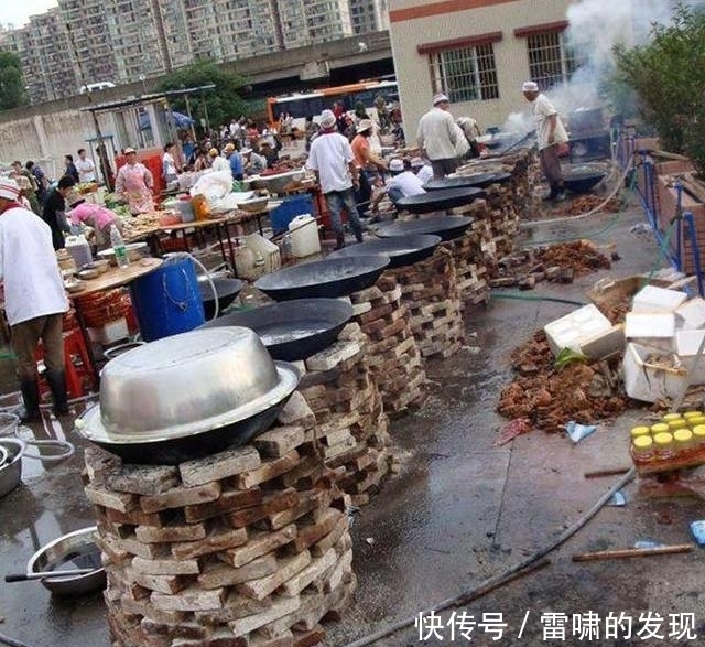 “地主”家的宴席——亲们都吃过这些菜么?