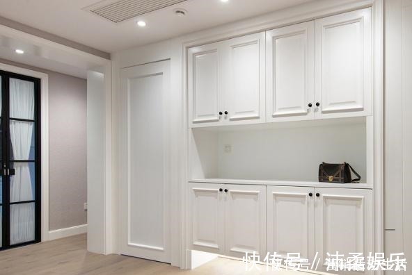 案例|入户没人放鞋柜了,太不实用!不如学着设计一排柜,一进门贼漂亮!
