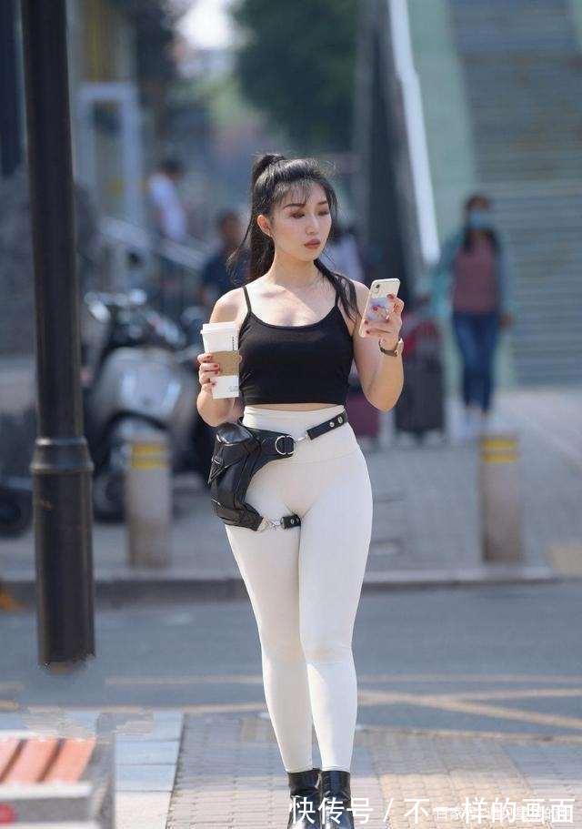 搭配|慵懒的连衣裙装扮尽优美的飘逸感，时尚雅致又清爽，青春时尚