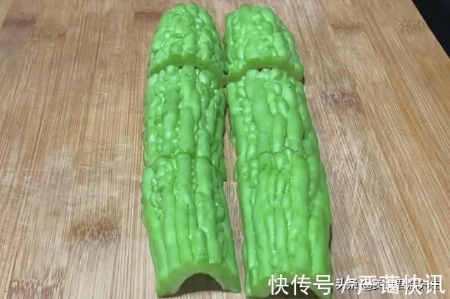 苦瓜|立秋了，这种瓜要多吃，教你3种做法，营养美味，解馋又滋补