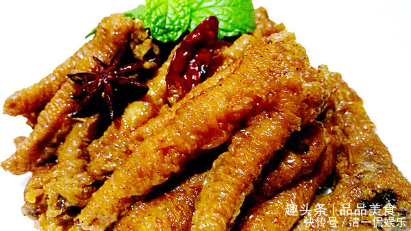 酸甜|酸甜开胃番茄肥牛,皮酥肉嫩虎皮凤爪,配上小酒,生活够惬意了