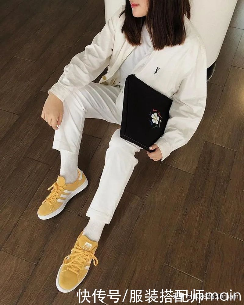 对于爱穿浅色系衣服的我来说，白色阔腿裤时髦是因为这三点