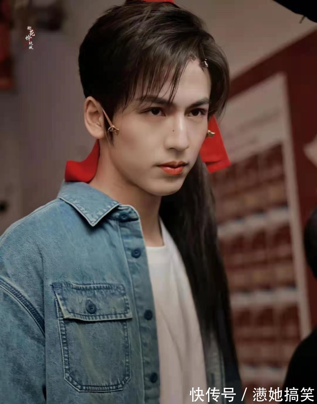 耽改剧|《天官赐福》定妆合照！花城谢怜颜值遭吐槽，肖战前老板来凑热闹