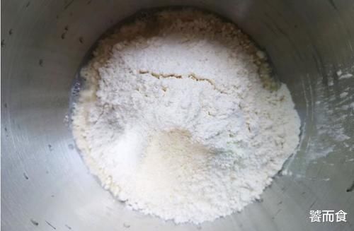 老妈30年烙饼经验,饼中多放这种食材,香酥松软,手一捏直掉渣