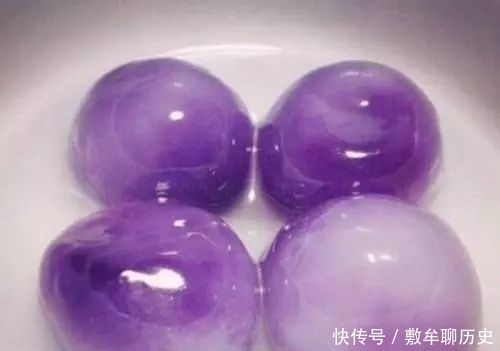 两根紫薯,不用面粉,软滑香甜,好吃不上火,一次就能吃10个