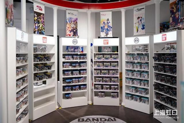 小虹|动漫迷冲鸭!万代潮玩食玩快闪店上海首发站等你来→