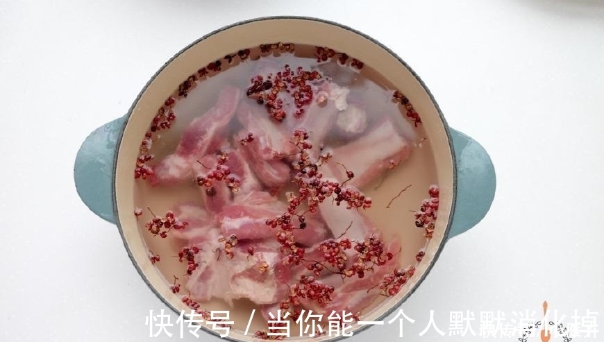 肋排|为什么做的排骨又柴还不香,大厨说第一步就做错了,难怪不好吃!