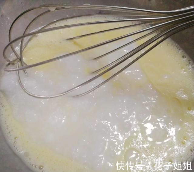 椰蓉|万能椰蓉馅,椰香四溢,甜而不腻,做起来零失败!
