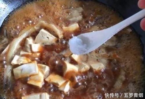 不懂吃某鱼可惜了,比虾便宜,比骨头补钙,孩子多吃更聪明