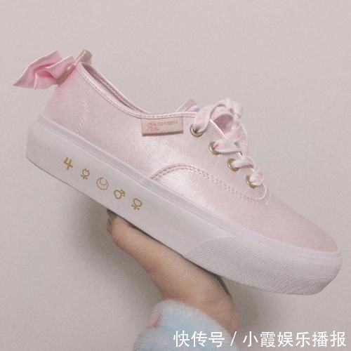 匡威|斯凯奇联名“美少女战士”，高颜值好看到爆灯，丢掉AJ和匡威吧