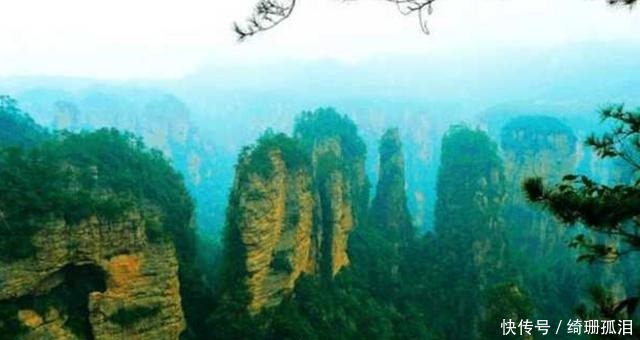 旅游|中国最“著名”的旅游城市,因山闻名,吸引各国的游客