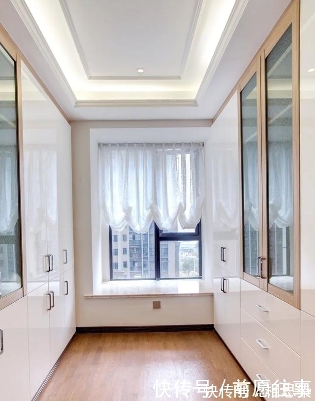 飘窗|邻居觉得飘窗太鸡肋,看完我家的飘窗设计后,后悔自己砸早了