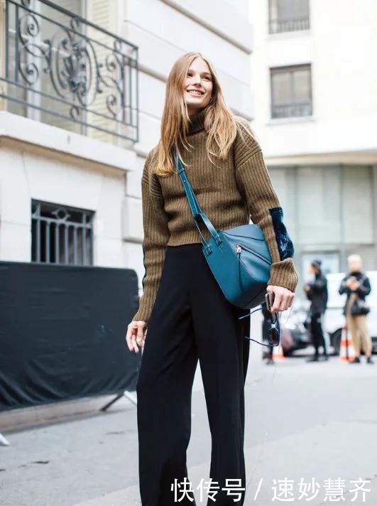 毛衣你有了，该怎么搭才时髦呢？