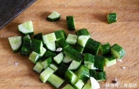 晚上睡觉前焖一锅,第二天起床早餐就有了,营养美味省时还省事