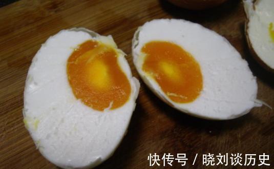 甘油三酯|高血脂看不见摸不着，但并发症比较多，若出现3个信号，及时检查