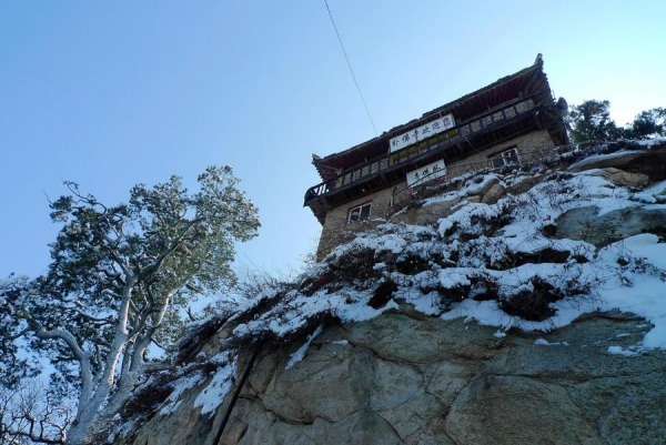 壮观|秦岭鲜有人知的避暑胜地，千年古佛、古寺、古松，很是壮观养眼