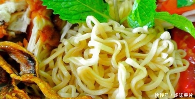喜欢|肝胆医生劝你:餐桌3种“食物”在损害肝脏,喜欢也要忍