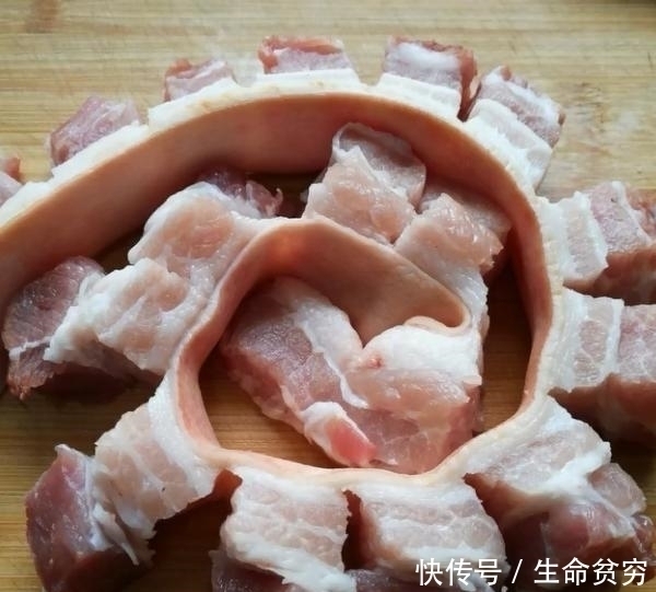 五花肉|没想到我们吃的红烧肉都是错的，这才是正宗红烧肉，98%人没见过