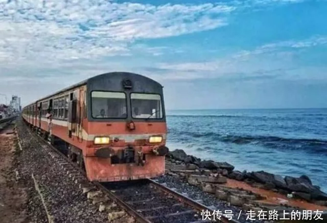 海南的 海上火车 是怎么行驶过海的