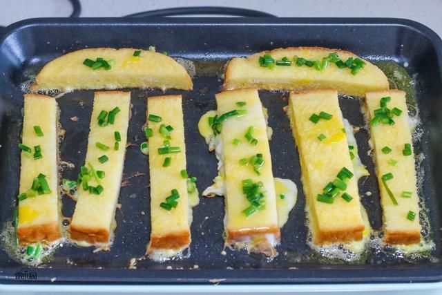 天一热,就爱吃这懒人早餐,5分钟搞定,2块钱吃饱,少油又健康