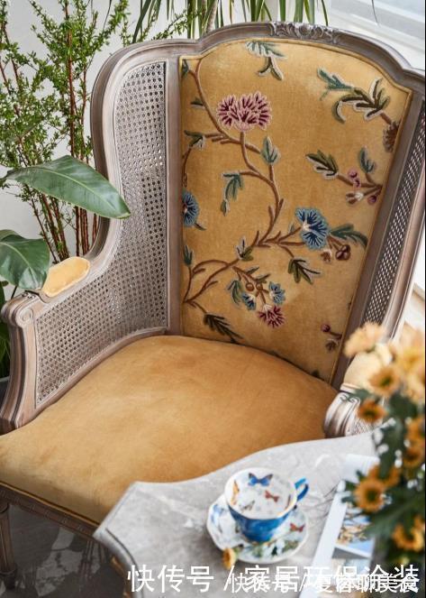 一半皇家风，一半现代感，营造高贵矜持的新家，让朋友羡慕不已