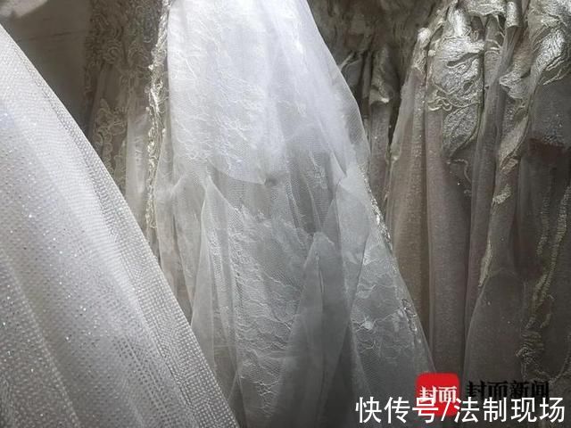 婚纱 为了泄愤，顾客剪坏婚礼店30余件婚纱，事件后续来了→