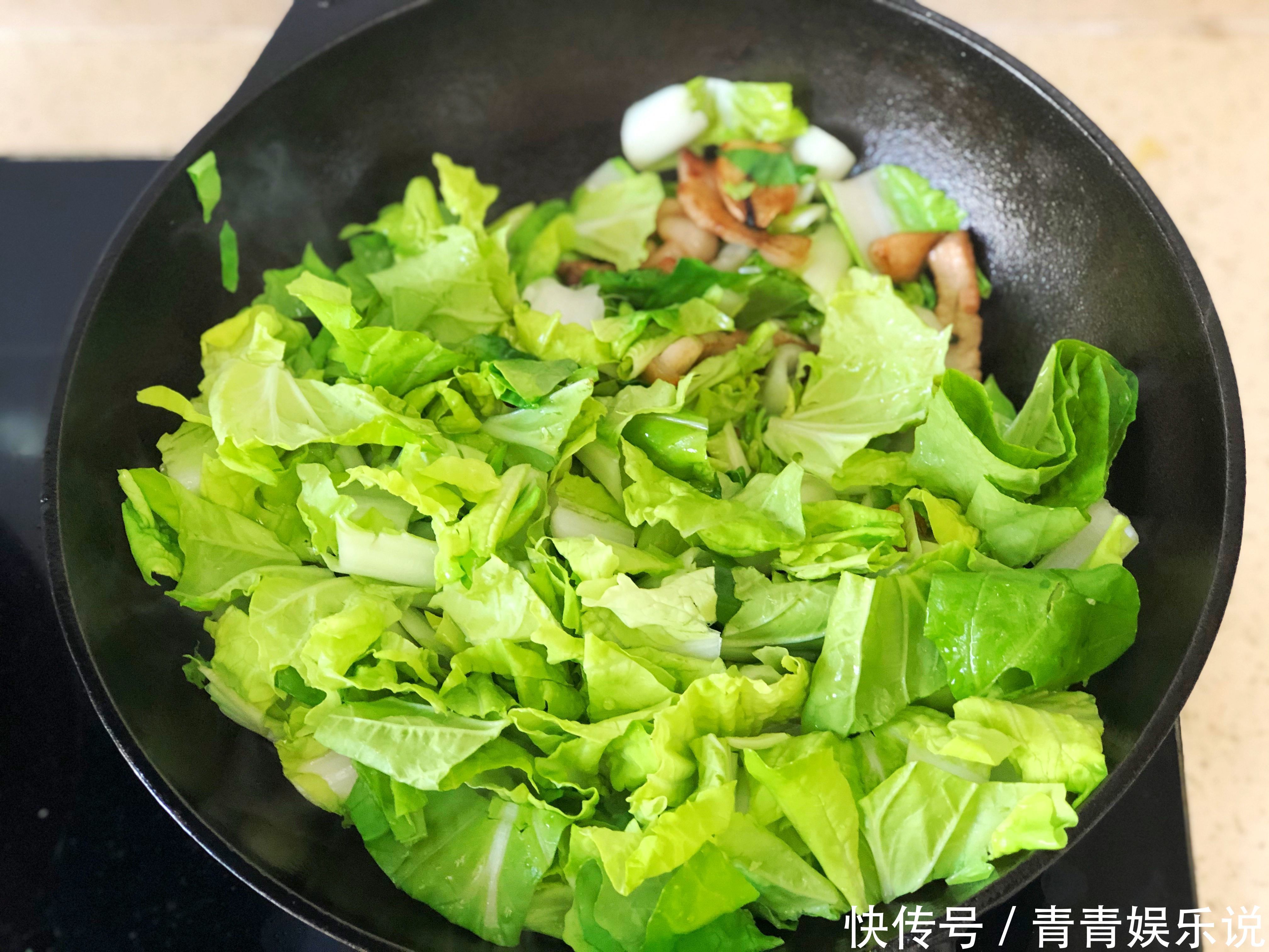 大白菜最经典的吃法,20分钟炖1锅,1人1碗,吃着太过瘾了!