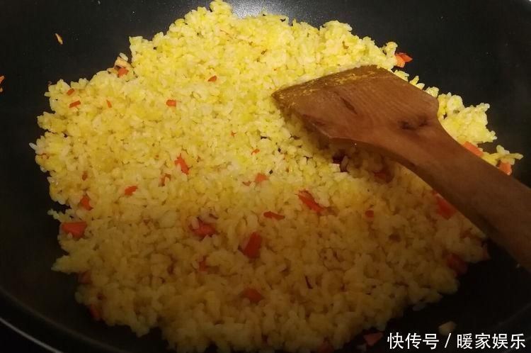 米饭|做蛋炒饭，不要先炒鸡蛋也不要先炒饭，跟我这样做，炒饭粒粒分明