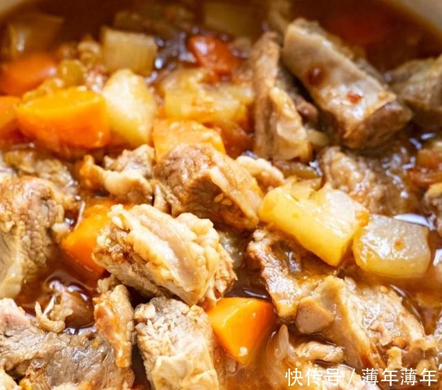 贵妃牛腩|焖牛腩时,老厨子教我这样做,出锅后瞬间飘香百米,还不用一滴水