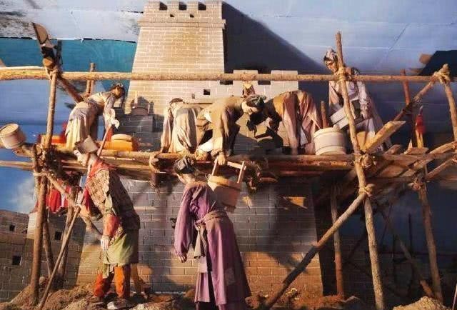 材料|万里长城为何“千年不倒”?古代人用的这材料,现代人却拒绝使用